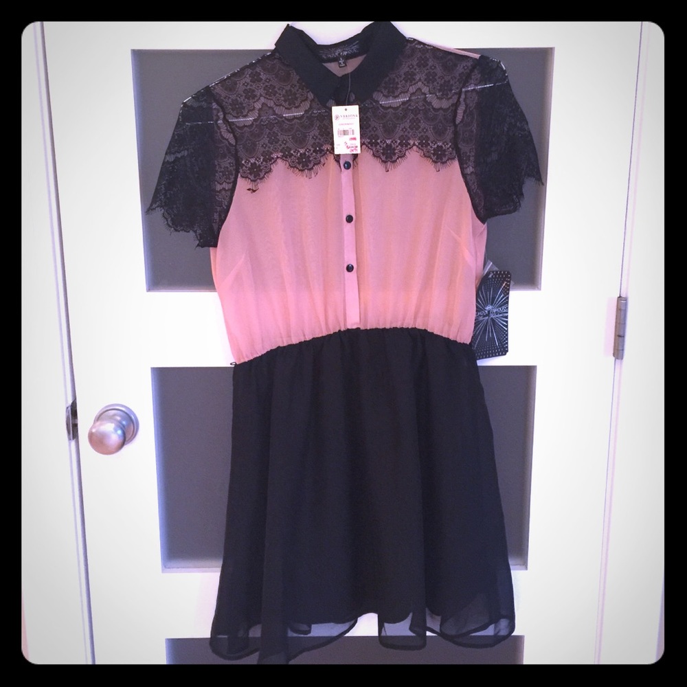 Almost Famous junior/Missy Dress